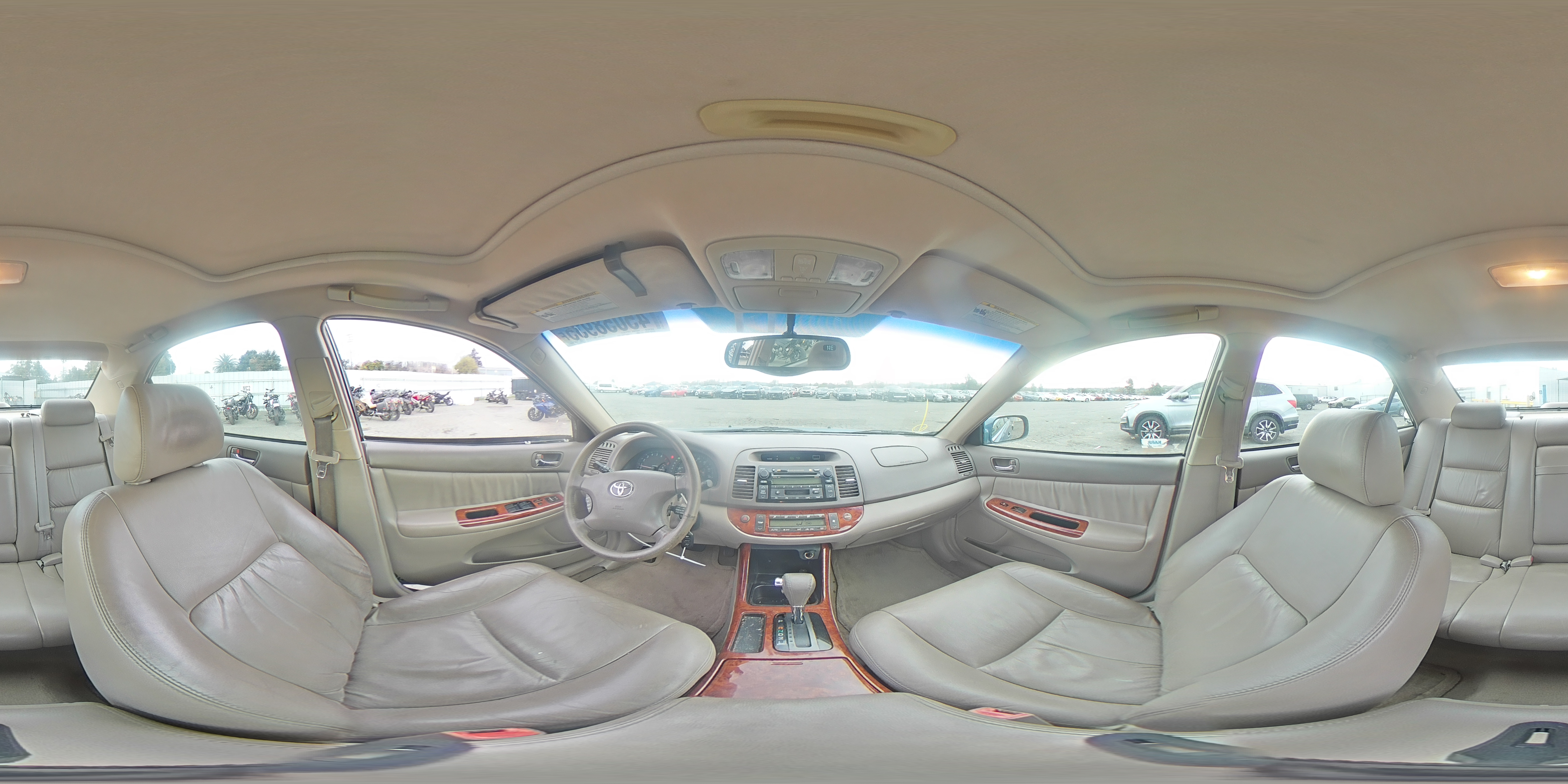 2004 Toyota Camry - Image 13