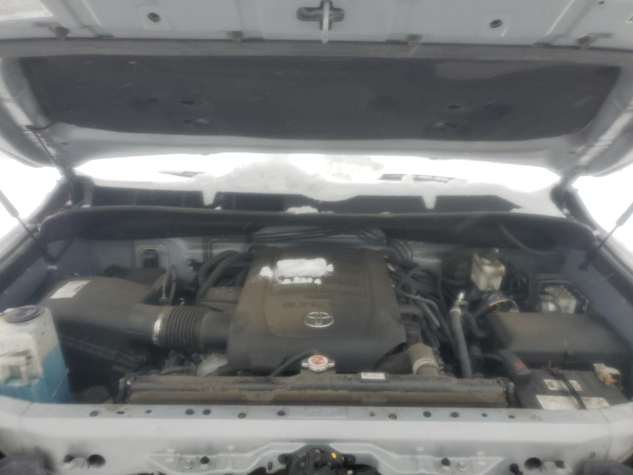 2020 Toyota Tundra - Image 11