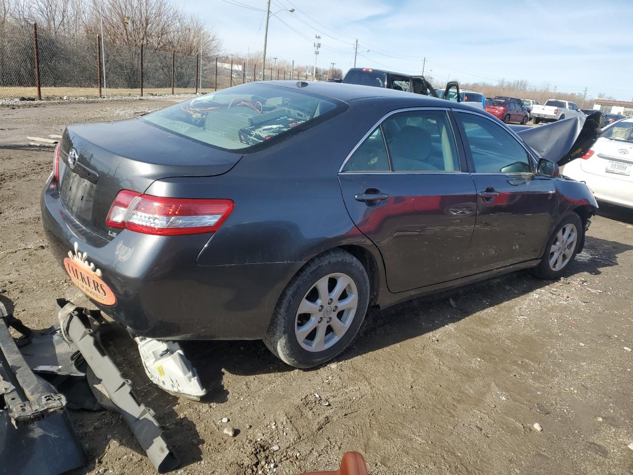2010 Toyota Camry - Image 3
