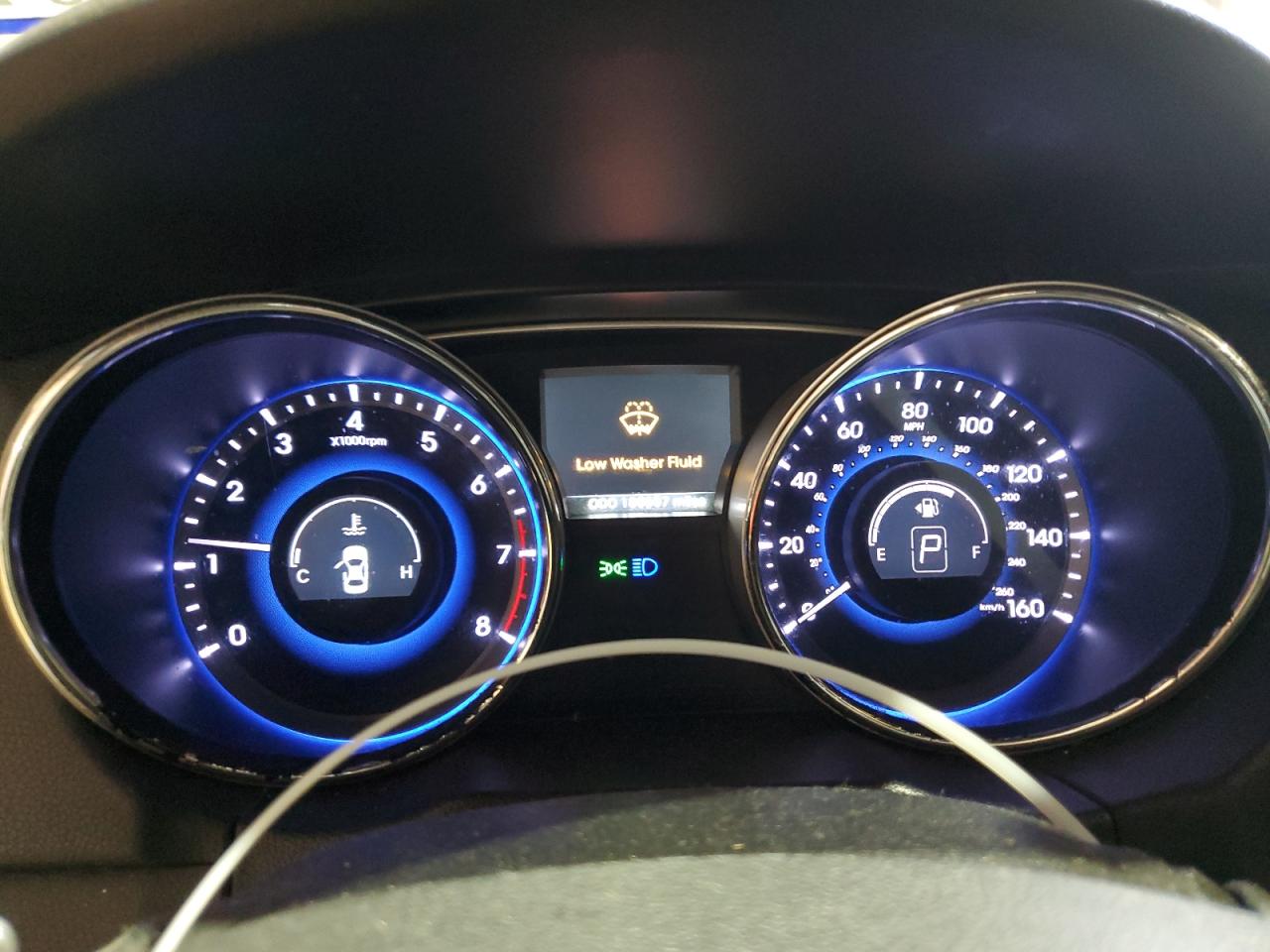 2014 Hyundai Sonata - Image 9