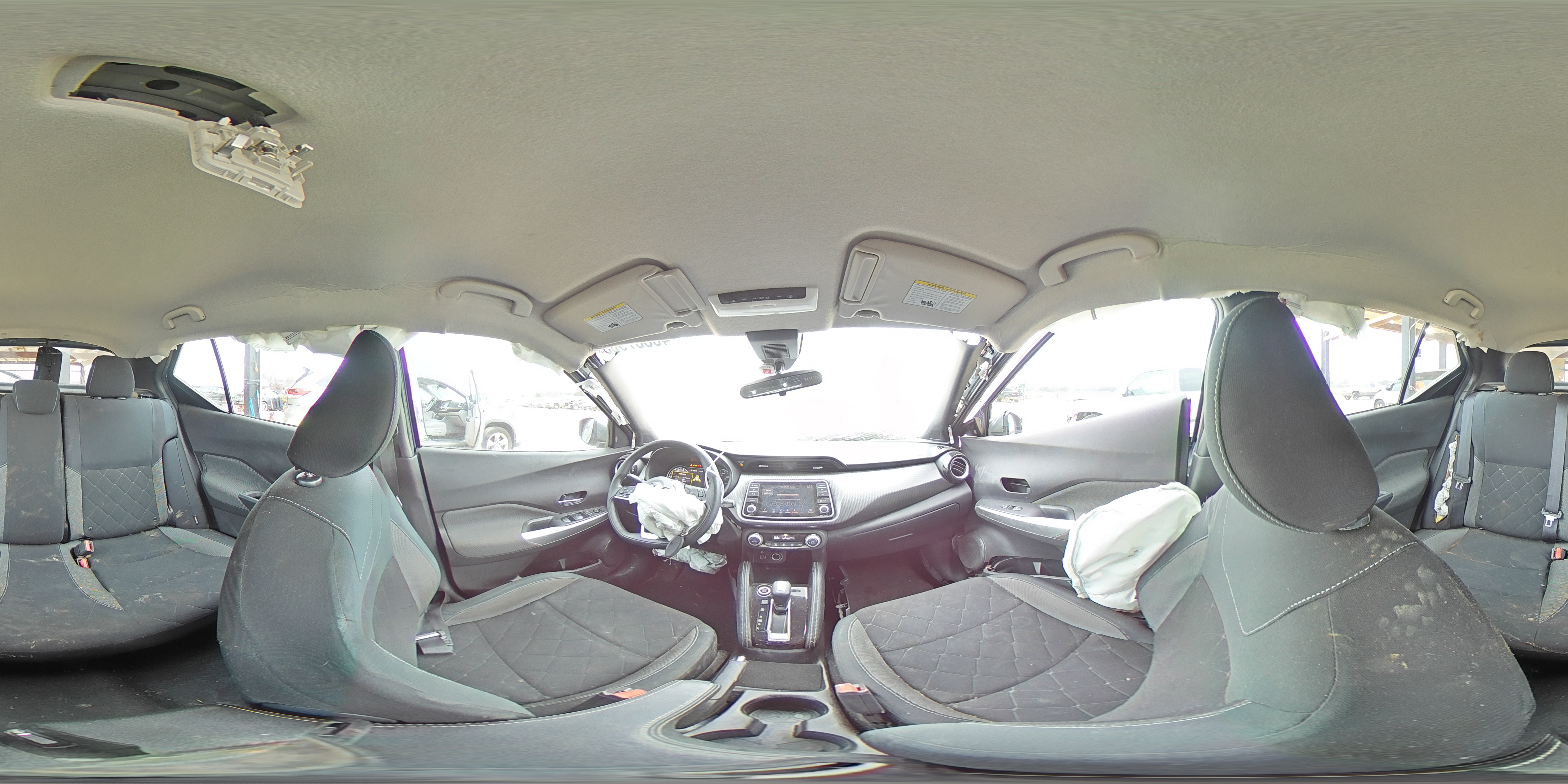 2020 Nissan Kicks - Image 16