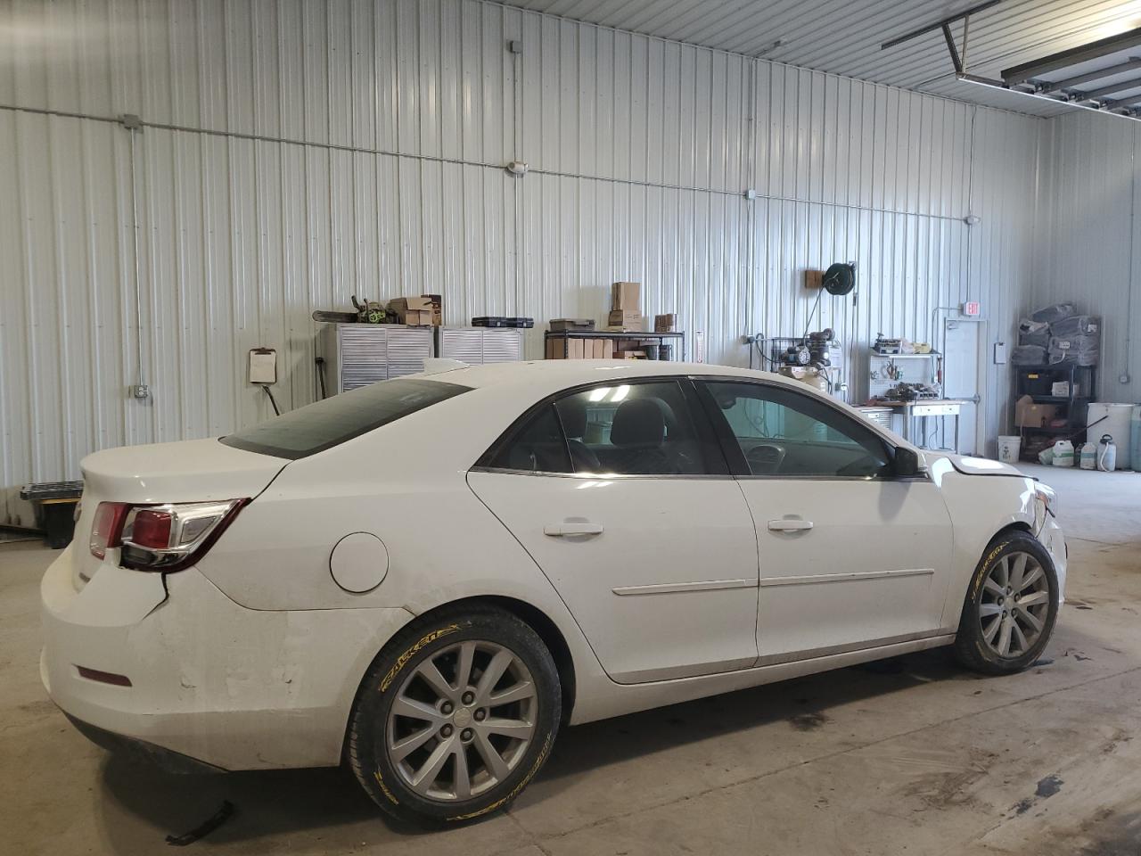 2015 Chevrolet Malibu - Image 3