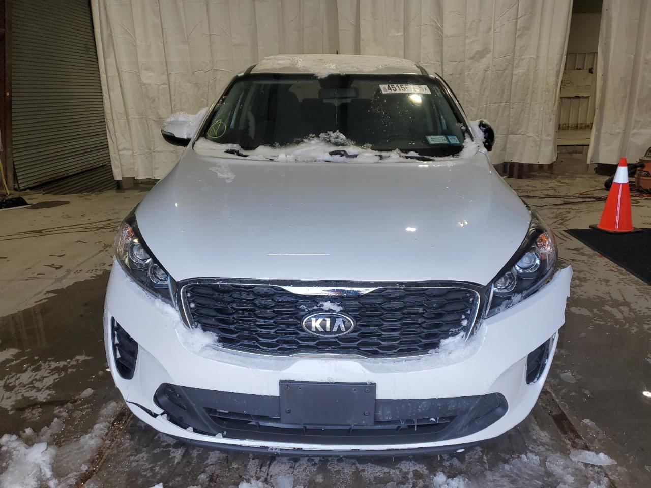 2019 Kia Sorento - Image 5