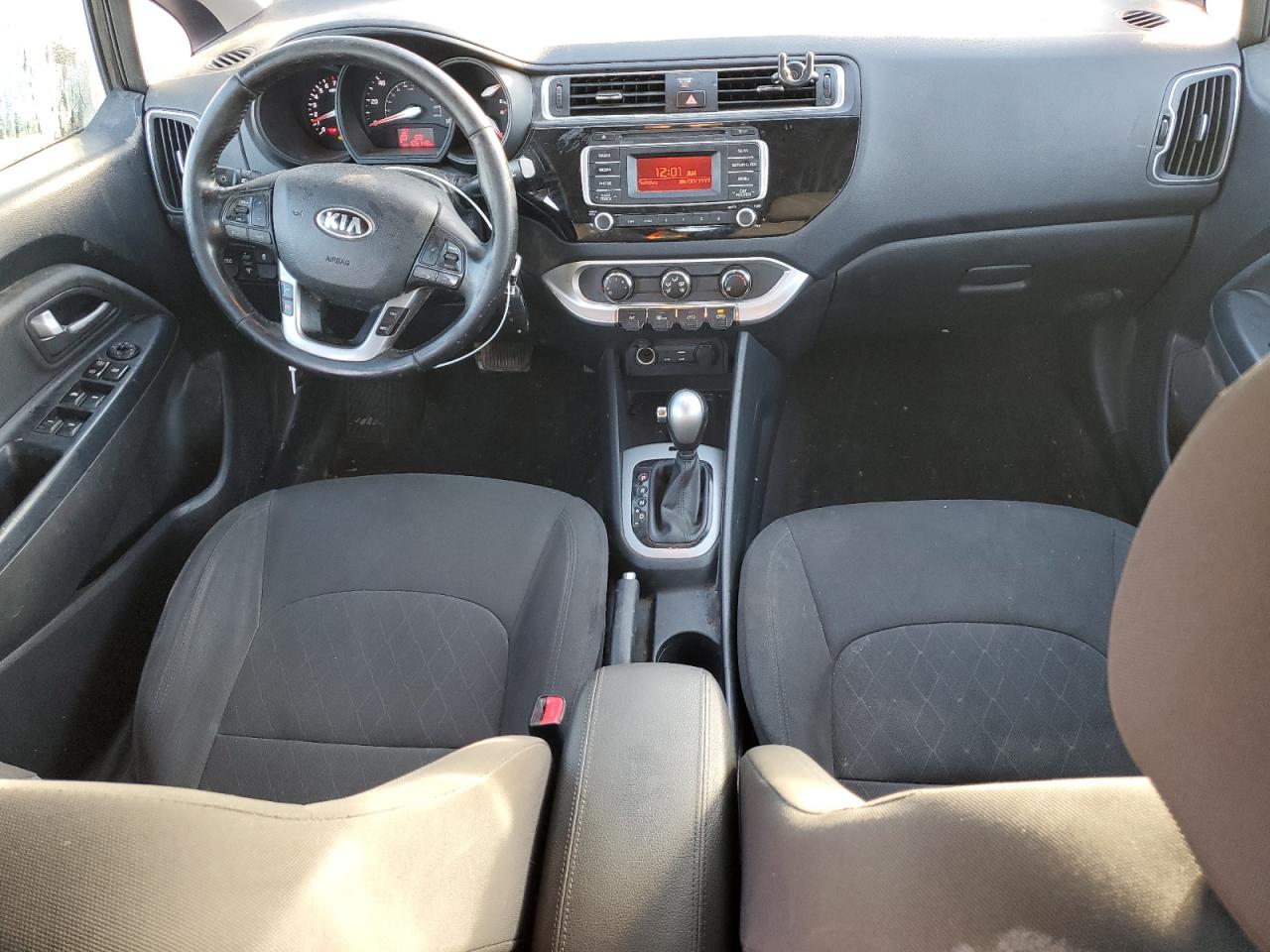 2016 Kia Rio - Image 8