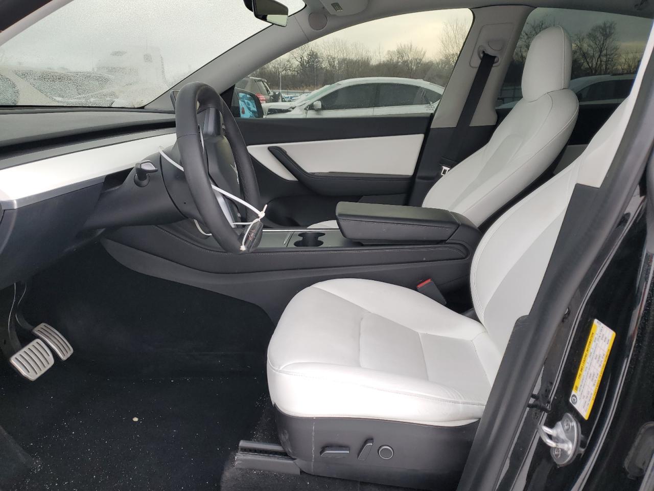 2022 Tesla Model Y VIN: 7SAYGDEF9NF491070 Lot: 45176675