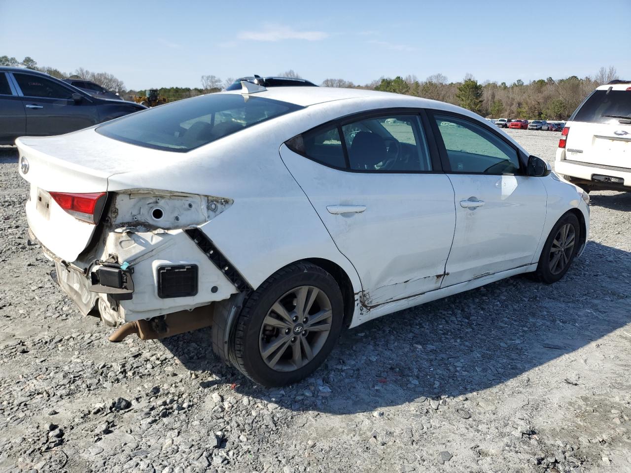 2018 Hyundai Elantra - Image 3