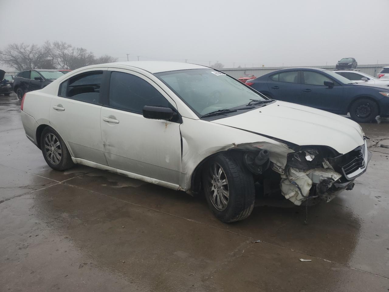 2008 Mitsubishi Galant - Image 4