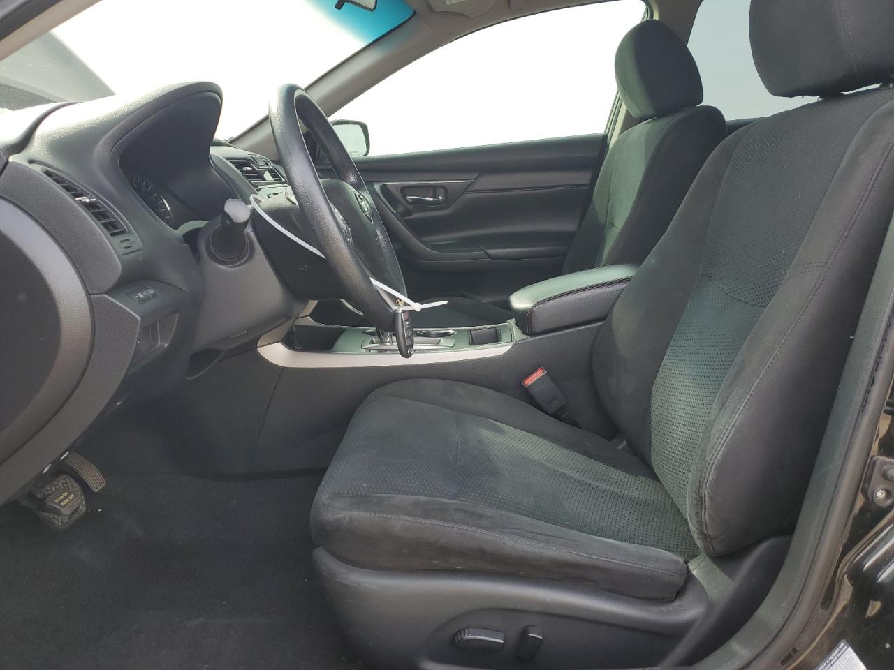 2015 Nissan Altima - Image 7