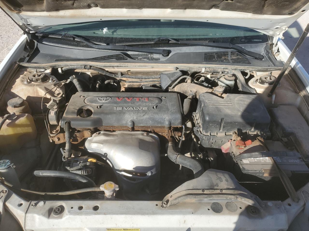 2004 Toyota Camry - Image 12
