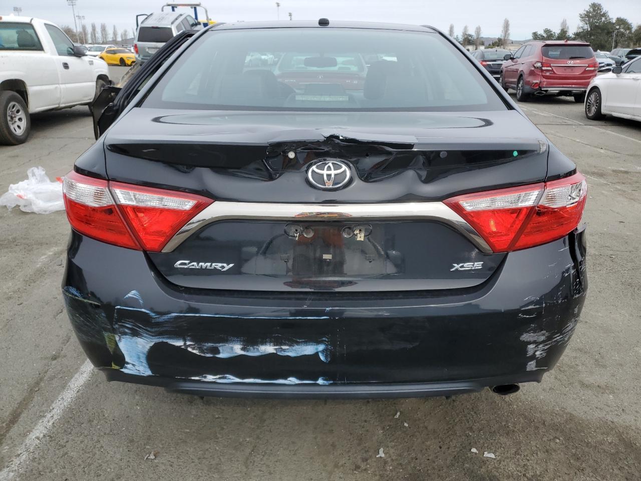 2015 Toyota Camry - Image 6