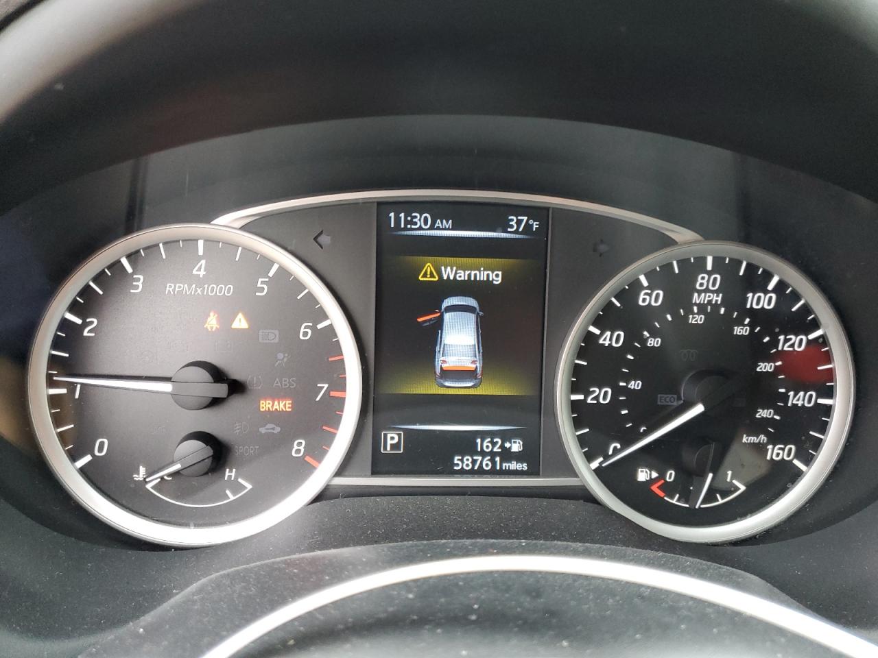 2016 Nissan Sentra - Image 9