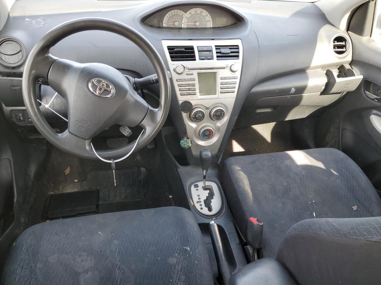 2007 Toyota Yaris - Image 8