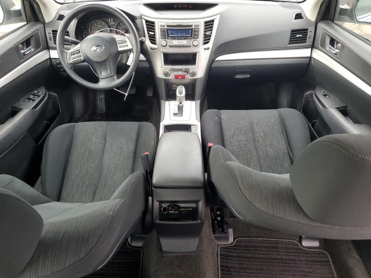 2013 Subaru Legacy - Image 8