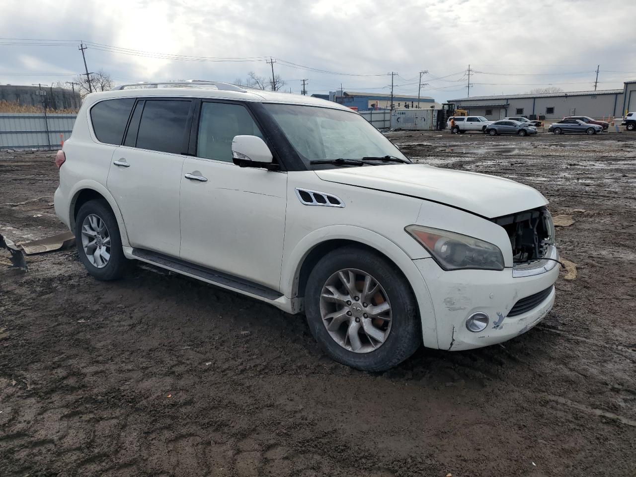 2011 Infiniti QX56 - Image 4