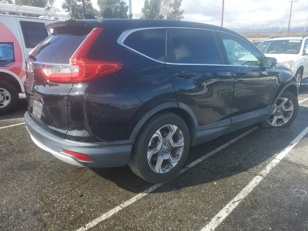 2017 Honda CR-V - Image 3