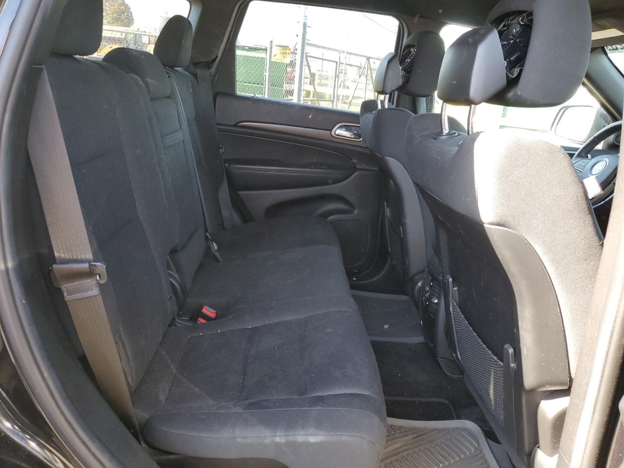 2014 Jeep Grand Cherokee - Image 11