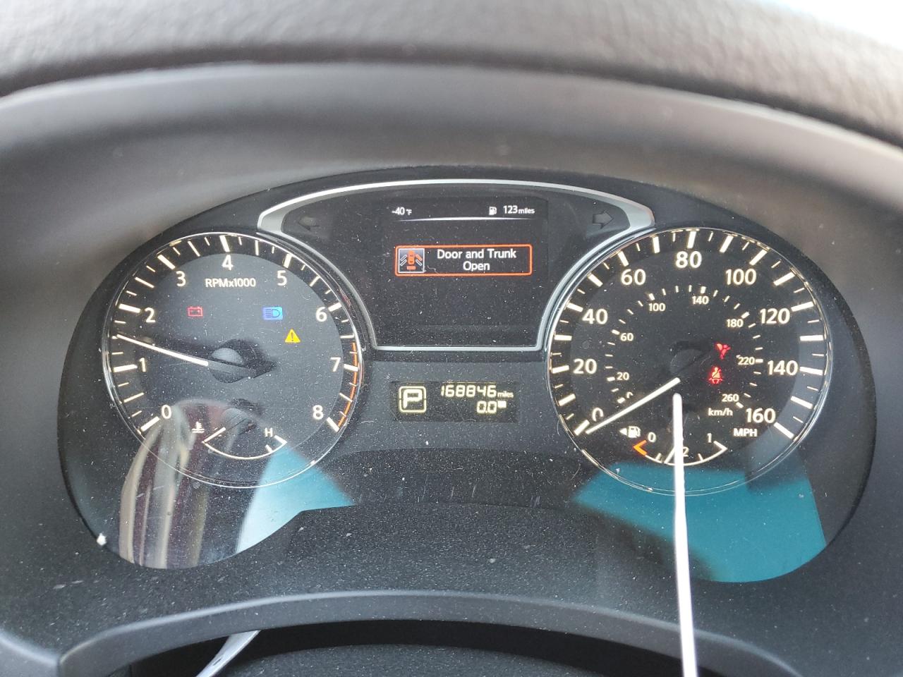 2015 Nissan Altima - Image 9