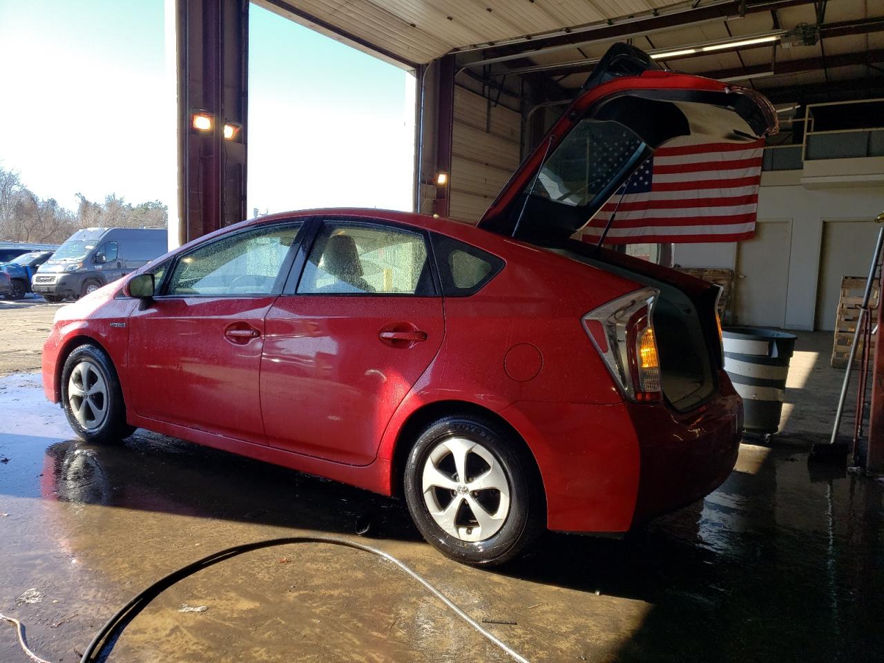 2015 Toyota Prius - Image 2