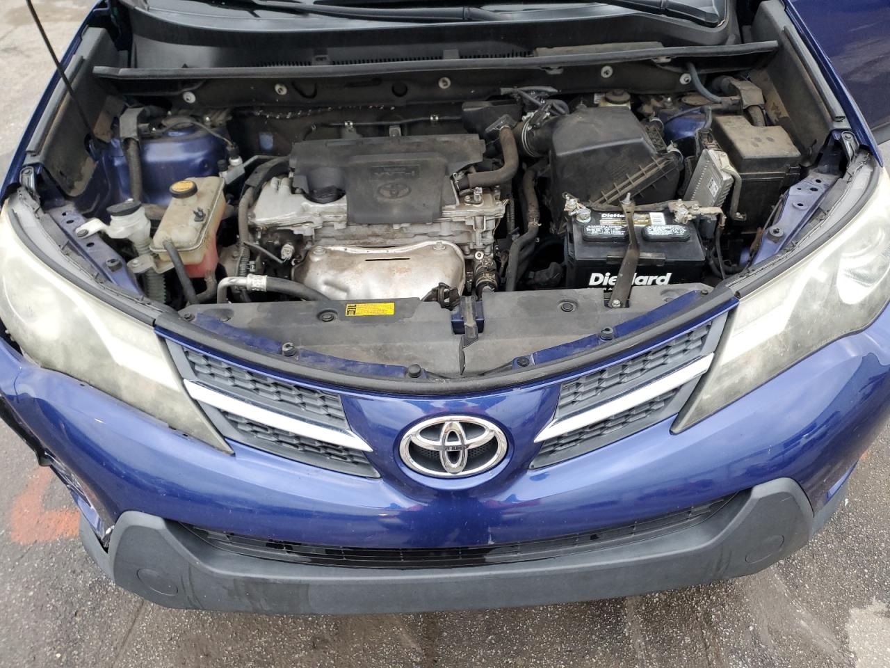 2015 Toyota RAV 4 - Image 12