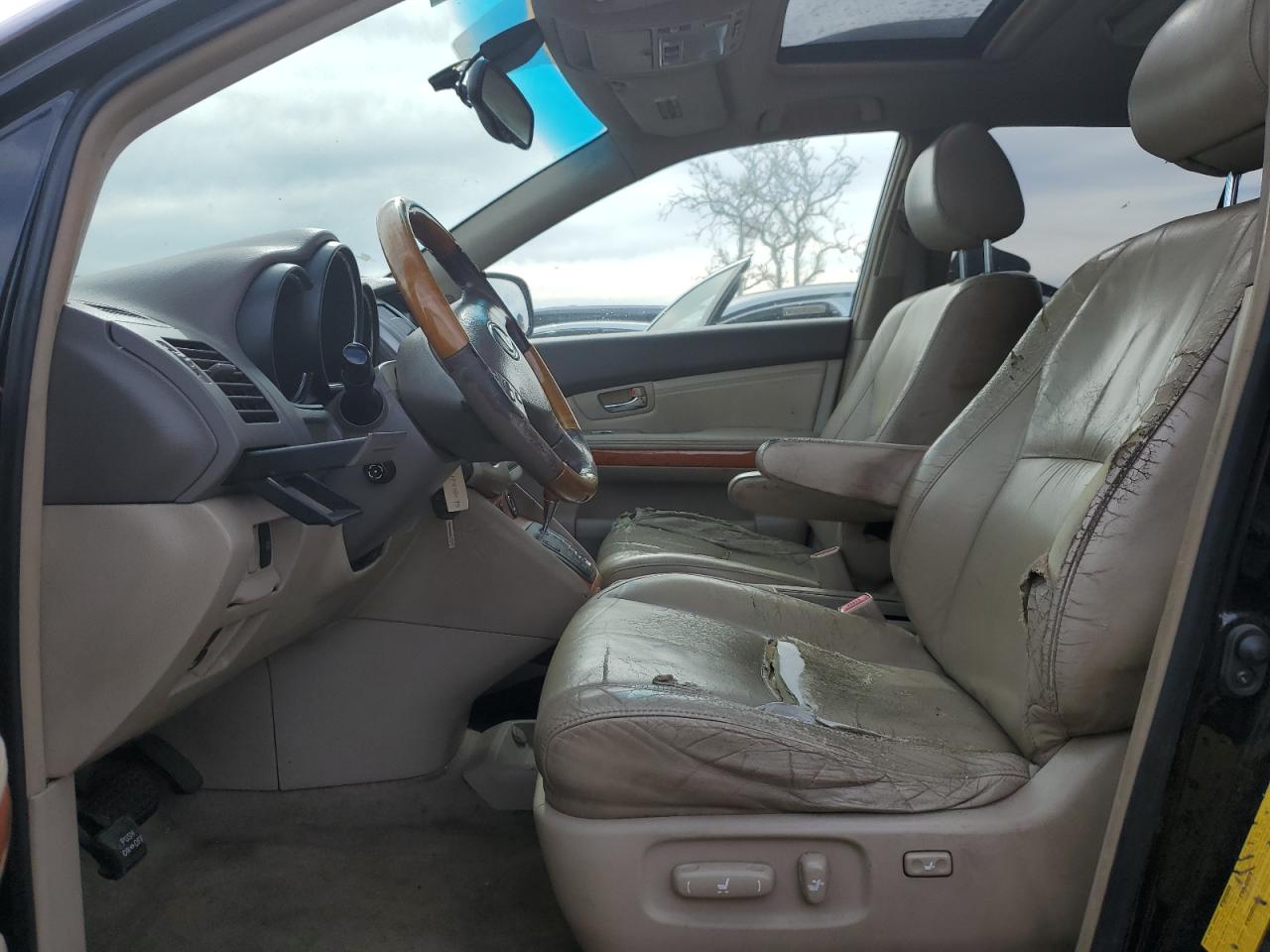 2004 Lexus RX - Image 7