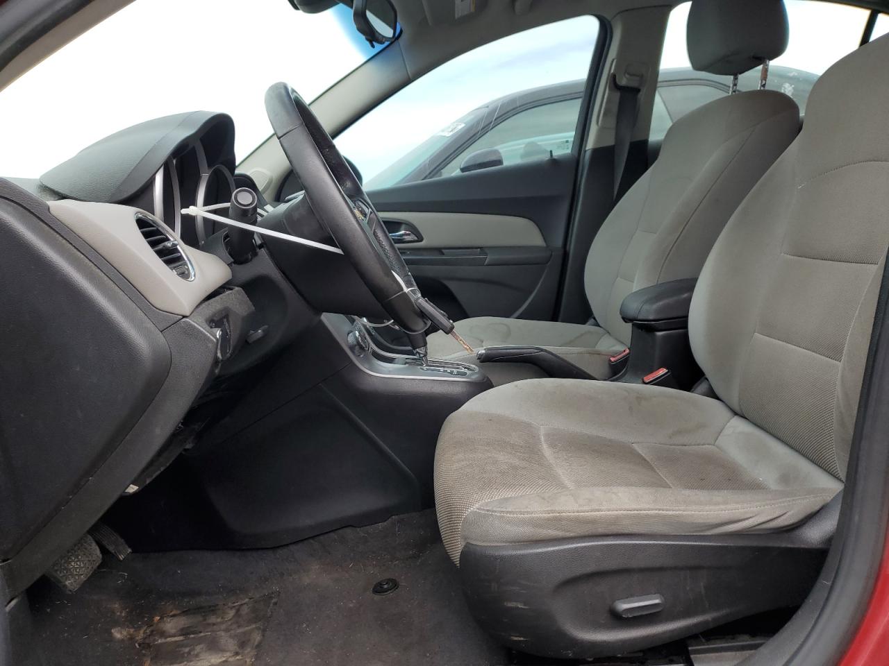 2012 Chevrolet Cruze - Image 7