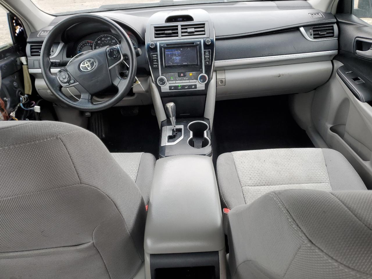 2014 Toyota Camry - Image 8