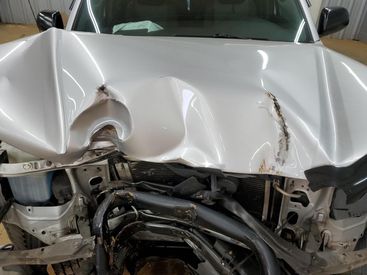 2013 Toyota Tacoma - Image 12