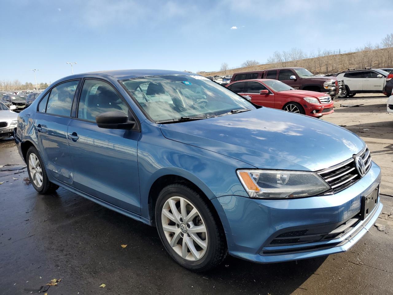 2015 Volkswagen Jetta - Image 4