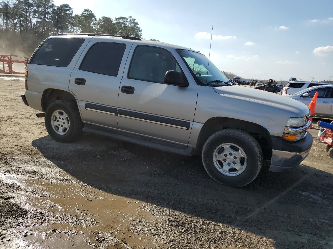 2004 Chevrolet Tahoe - Image 4