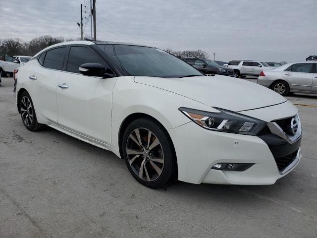  NISSAN MAXIMA 2017 Белы