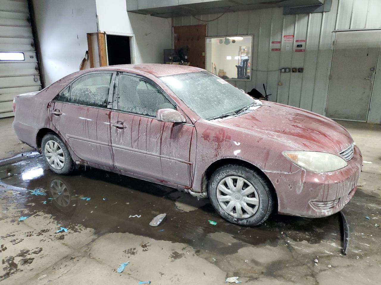 2005 Toyota Camry - Image 4