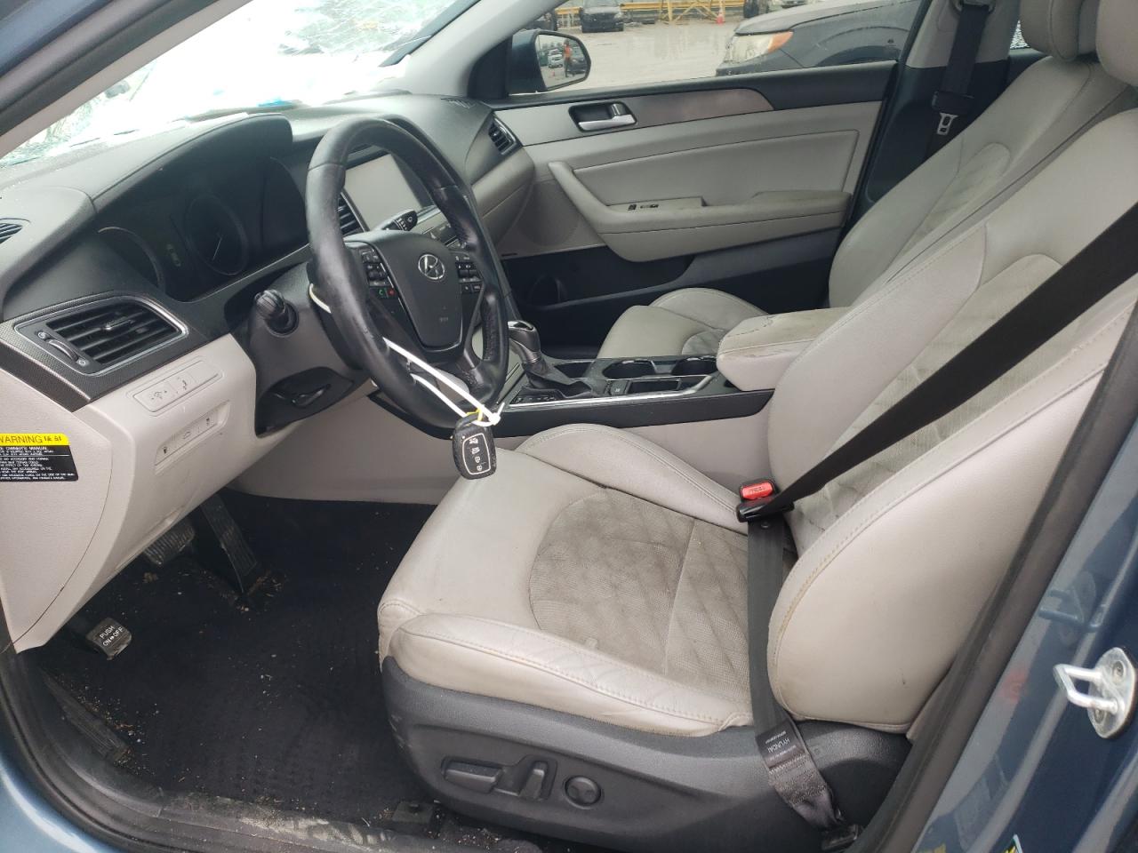 2016 Hyundai Sonata - Image 7