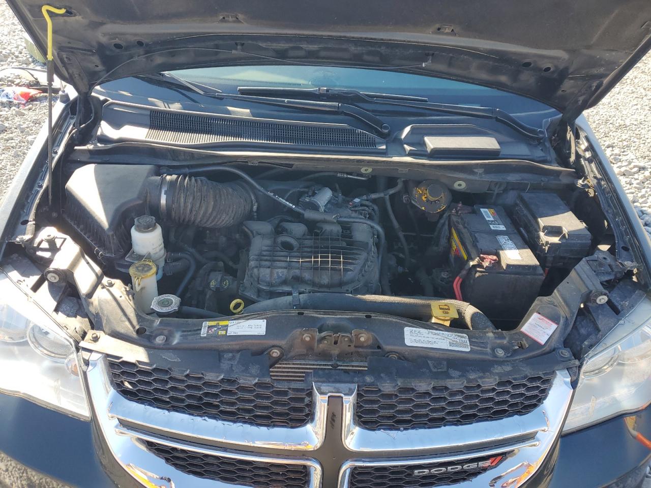 2019 Dodge Caravan - Image 12