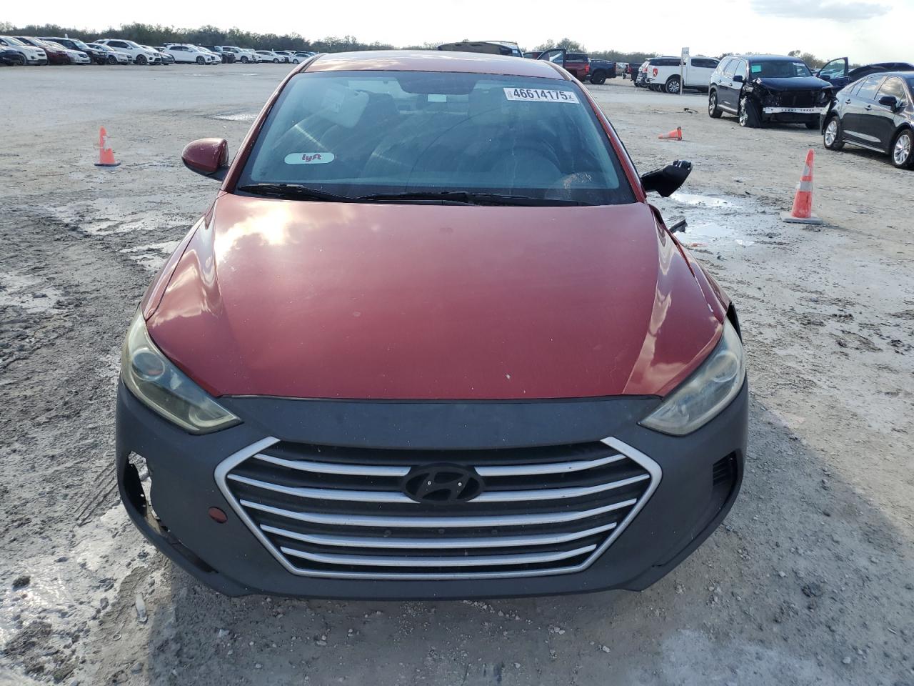 2017 Hyundai Elantra - Image 5
