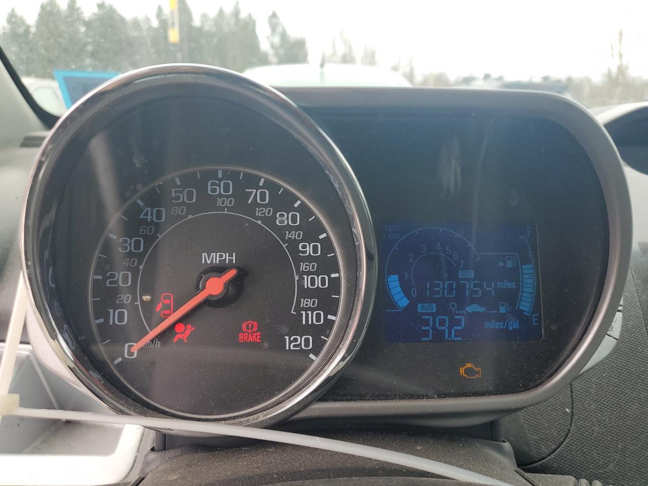 2014 Chevrolet Spark - Image 9