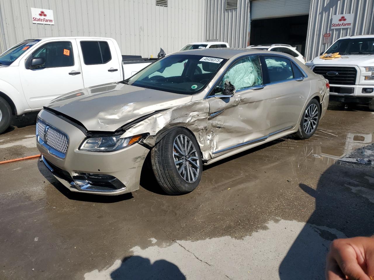 2017 Lincoln Continental - Image 1
