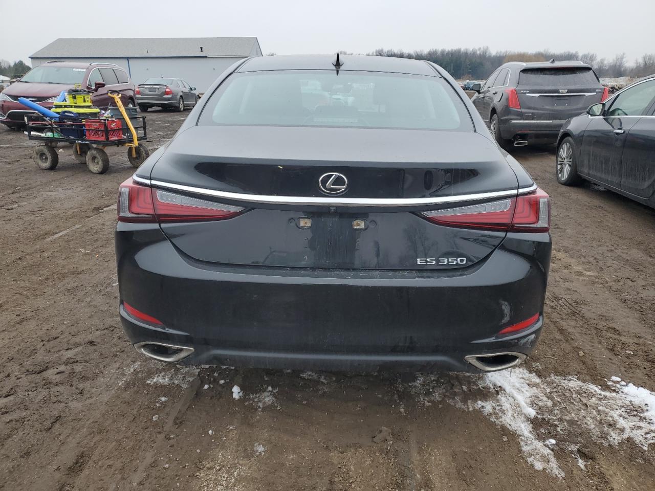 2019 Lexus ES - Image 6