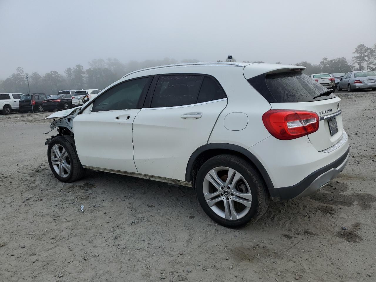 2018 Mercedes-Benz GLA-klasse - Image 2