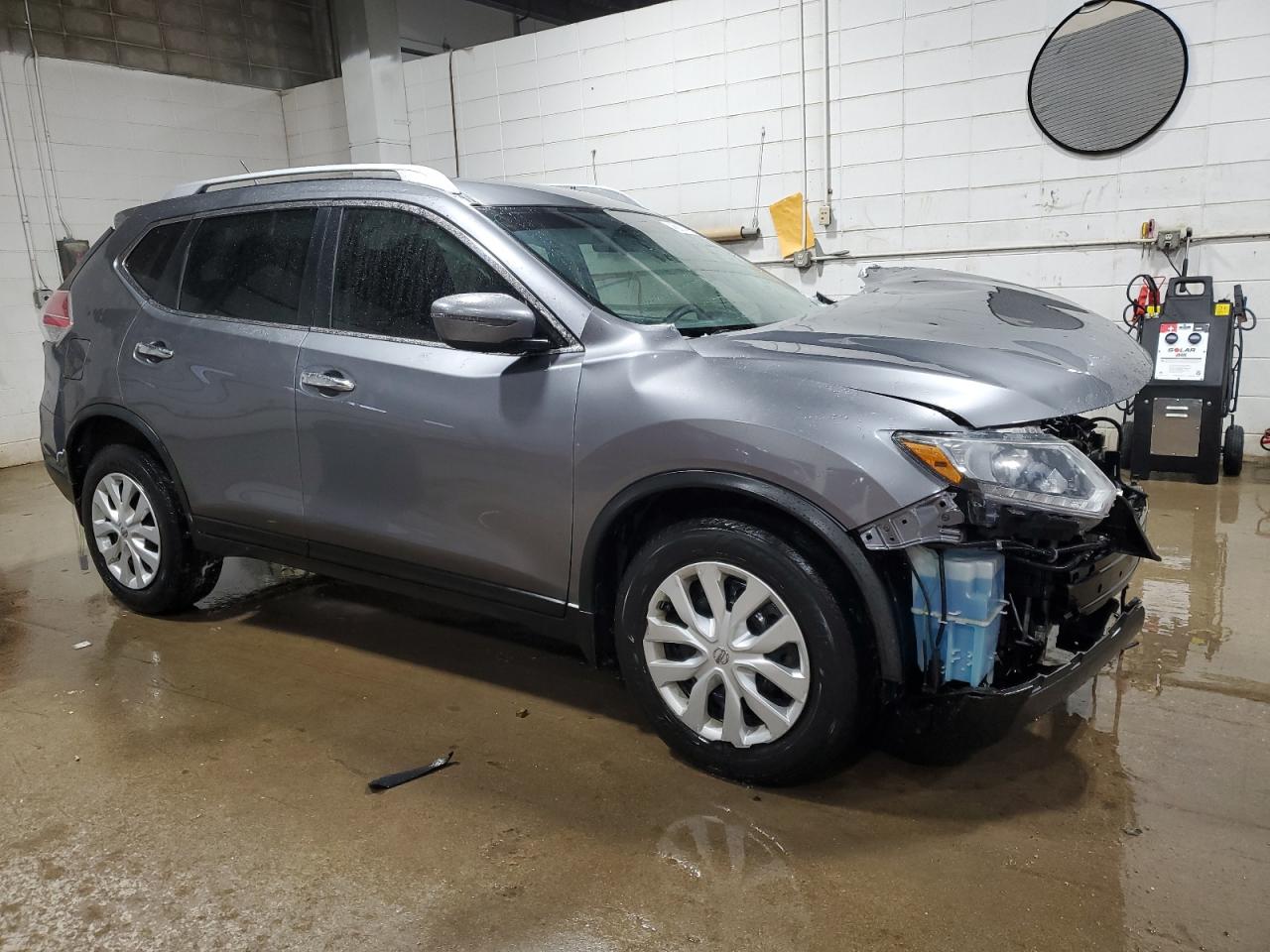 2016 Nissan Rogue - Image 4