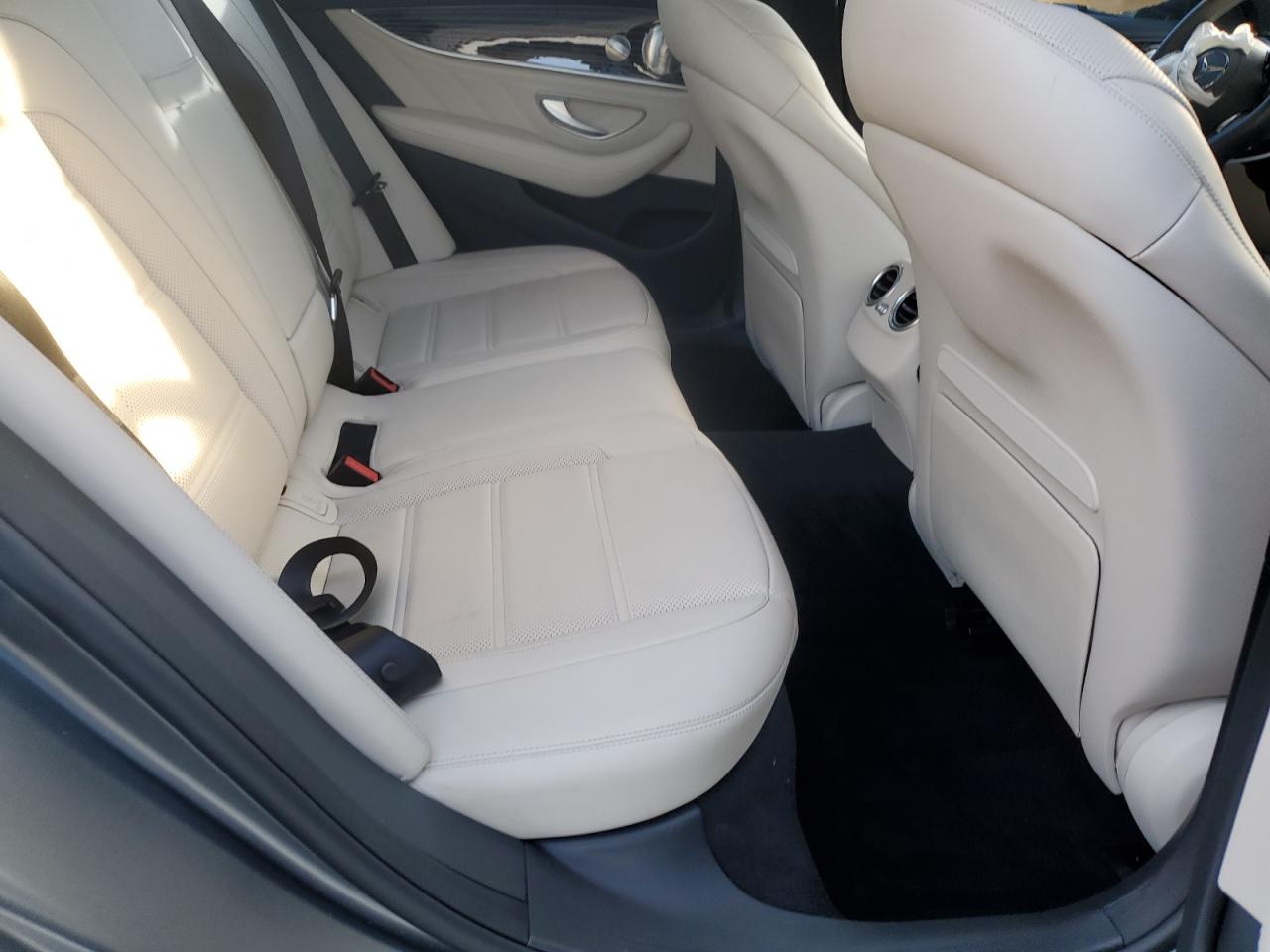 2021 Mercedes-Benz E-klasse - Image 10