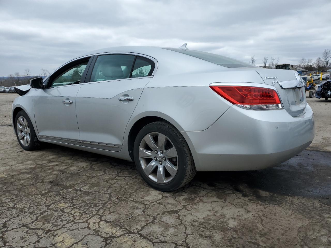 2010 Buick LaCrosse - Image 2