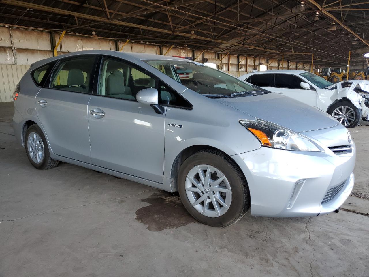 2013 Toyota Prius - Image 4
