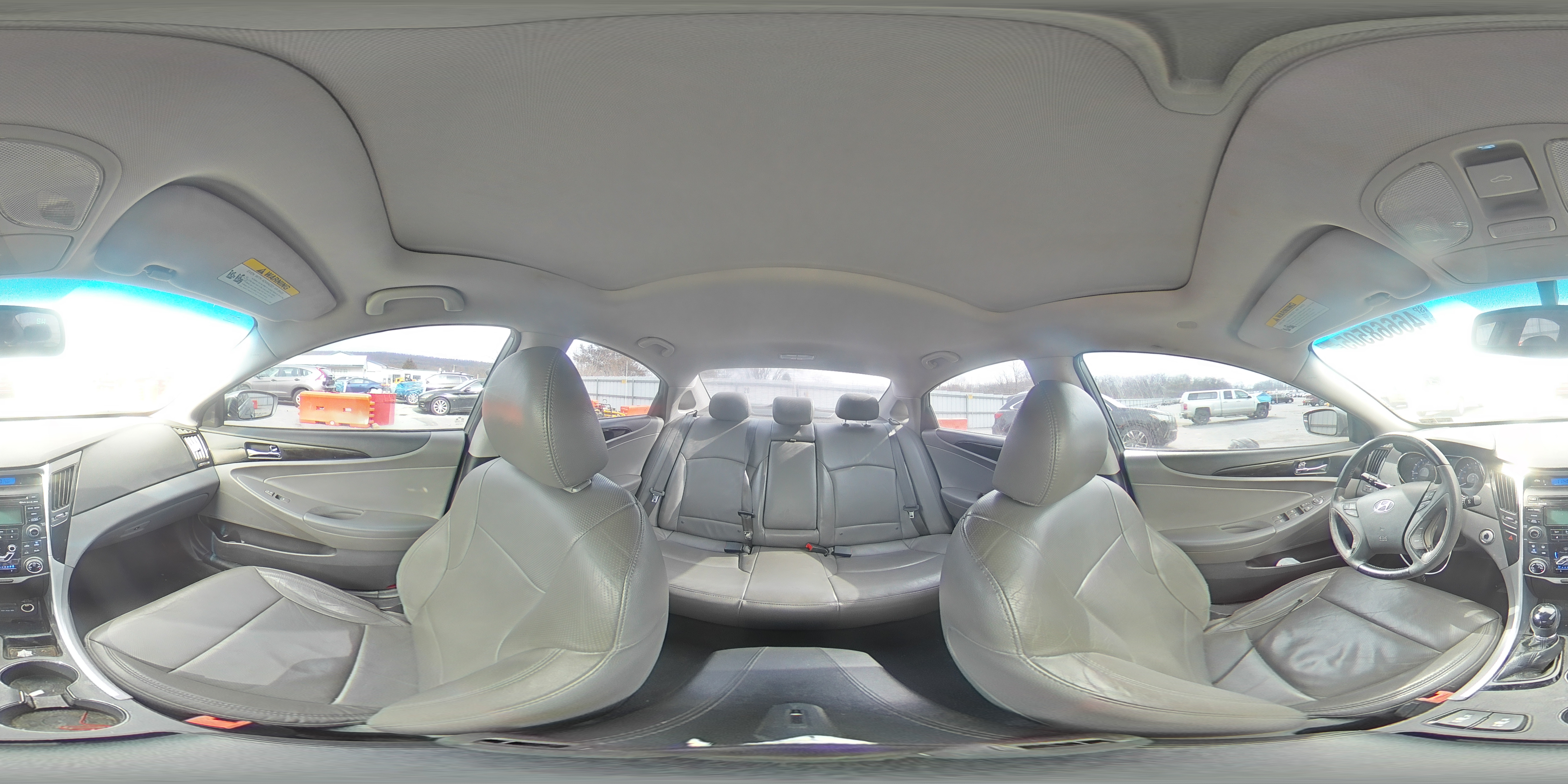 2013 Hyundai Sonata - Image 12