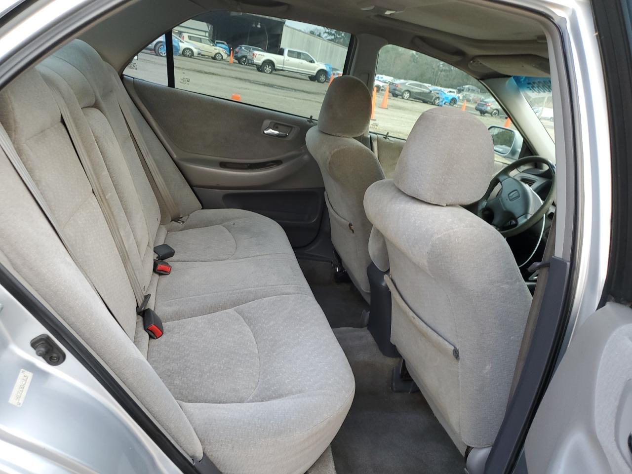 2002 Honda Accord - Image 10