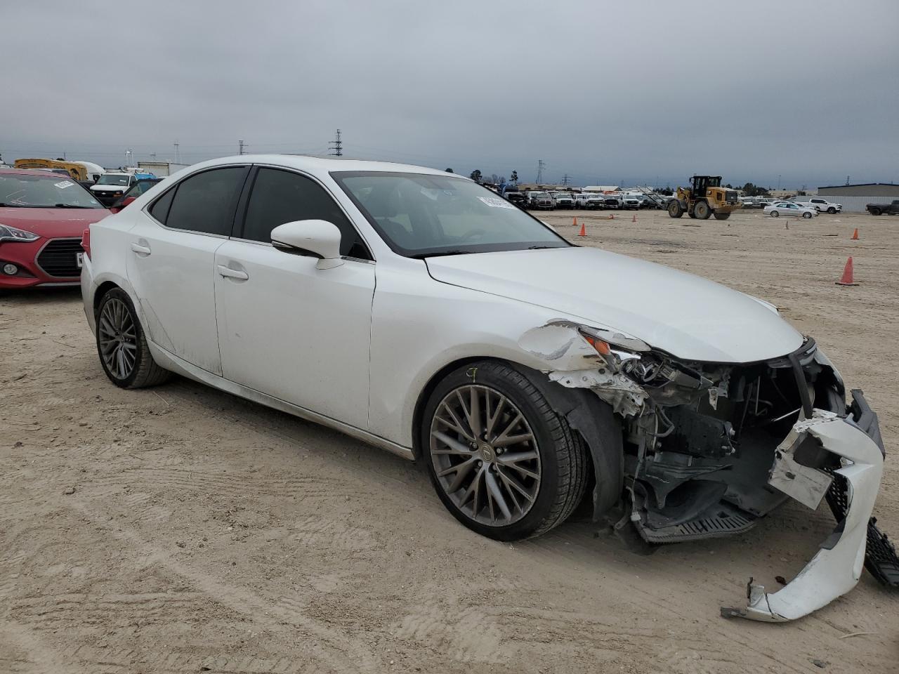 2014 Lexus IS - Image 4
