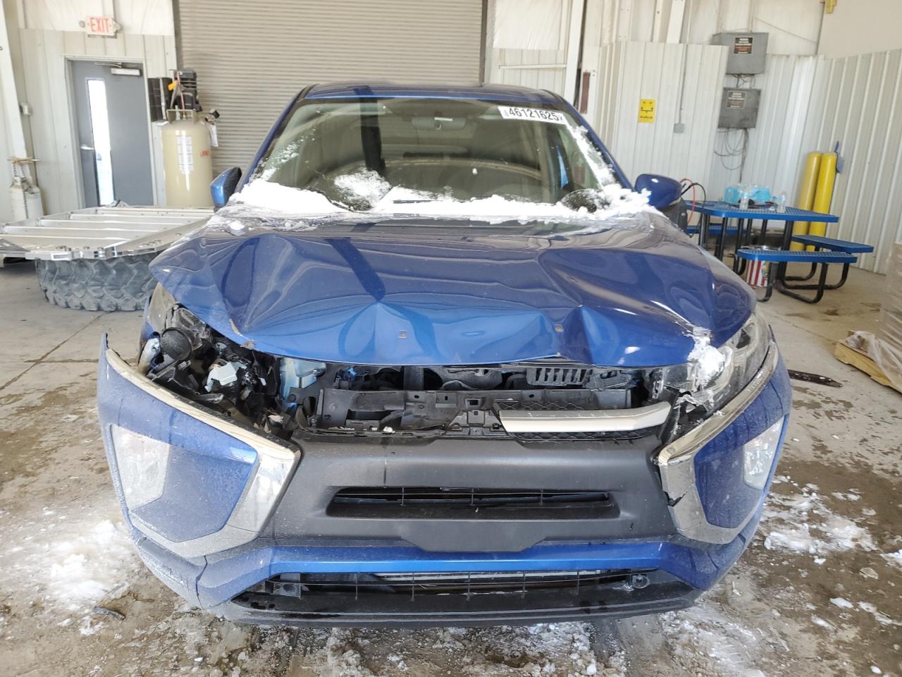 2019 Mitsubishi Eclipse - Image 5