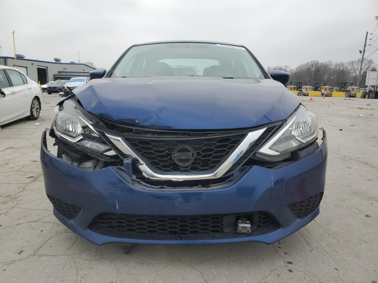 2018 Nissan Sentra - Image 5