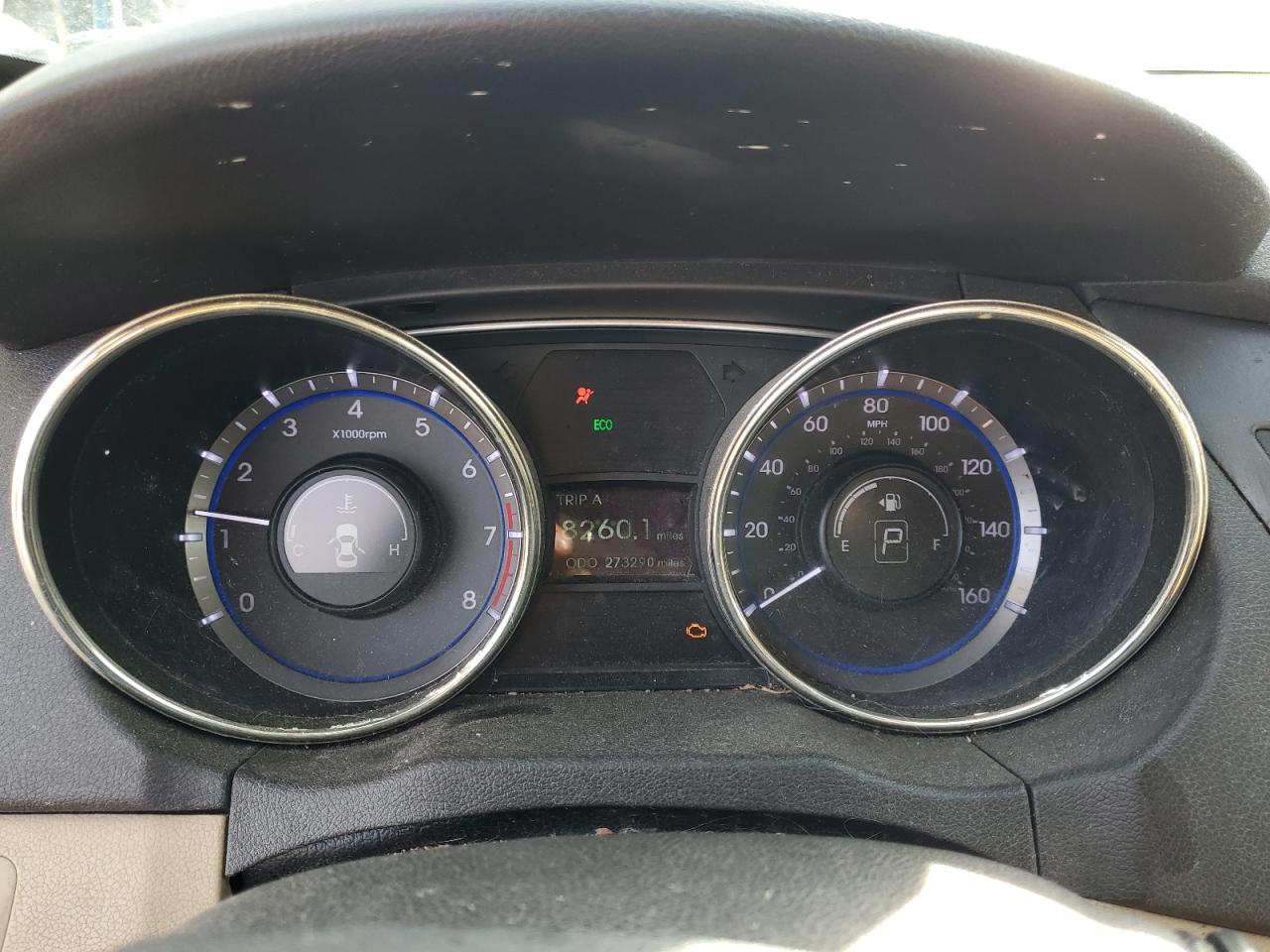 2012 Hyundai Sonata - Image 9