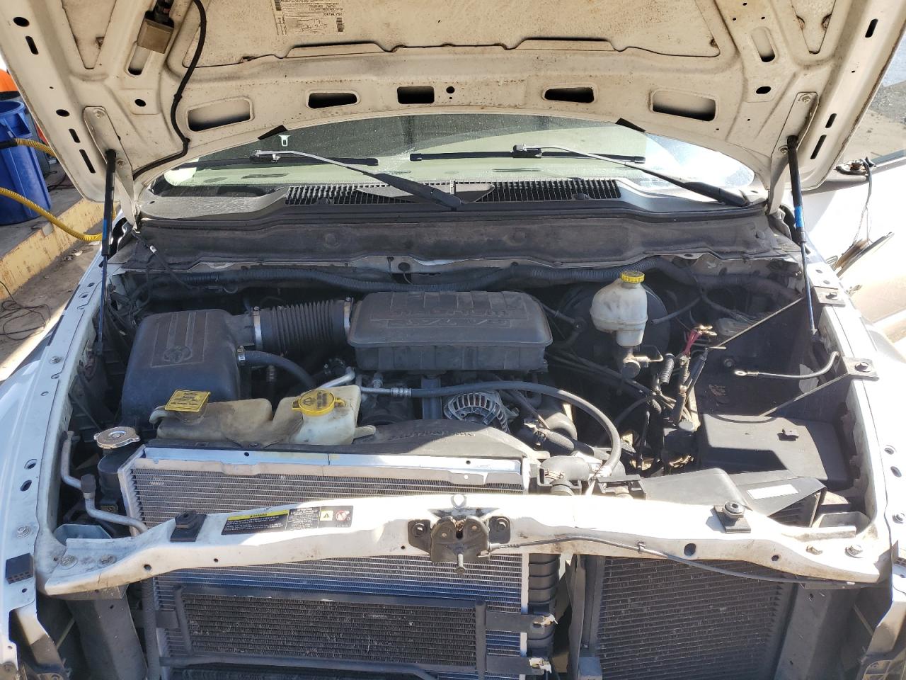 2005 Dodge RAM - Image 11