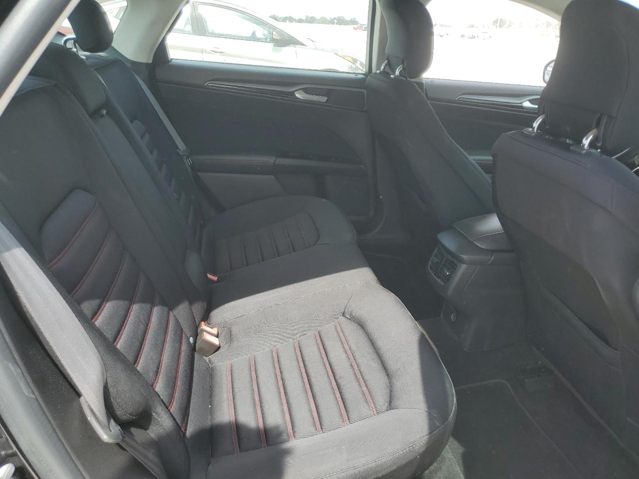 2014 Ford Fusion - Image 10